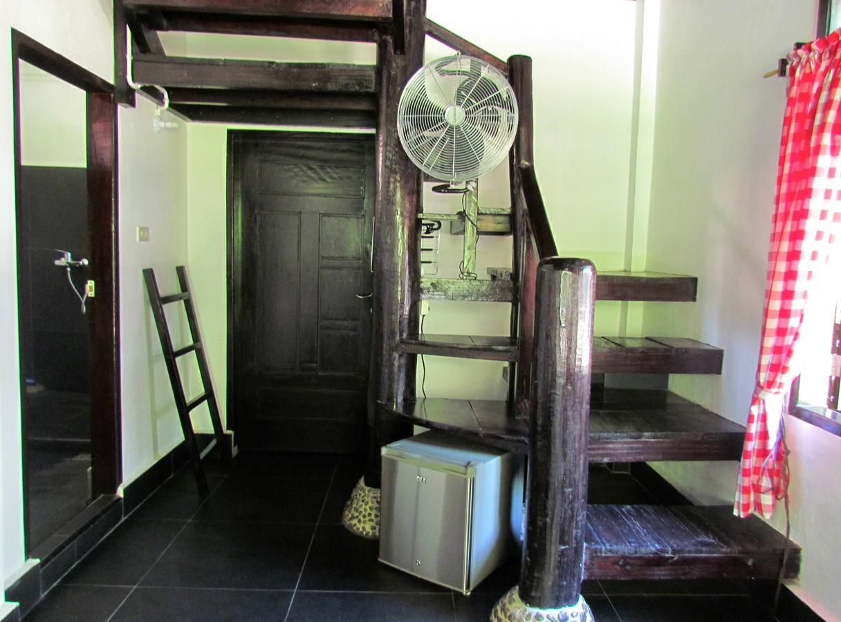 Ecotravel Cottages Bukit Lawang Esterno foto