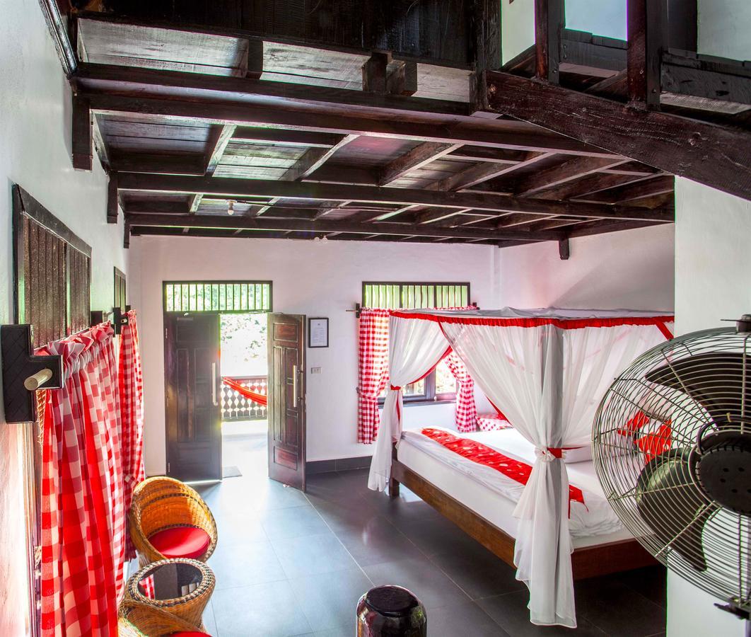 Ecotravel Cottages Bukit Lawang Esterno foto