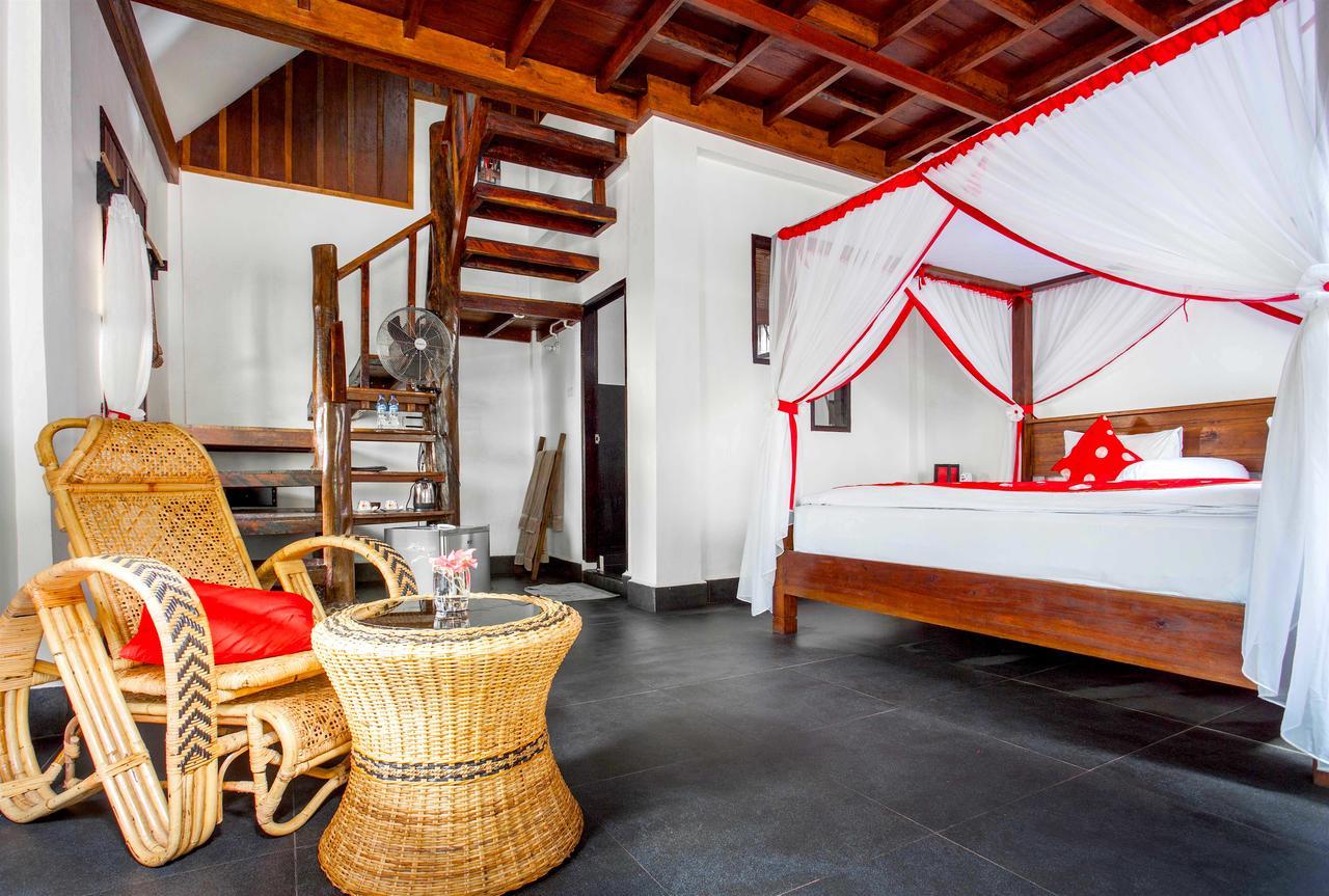 Ecotravel Cottages Bukit Lawang Esterno foto
